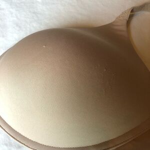 Maidenform Bra nude 38DD adjustable straps with lace on top push up